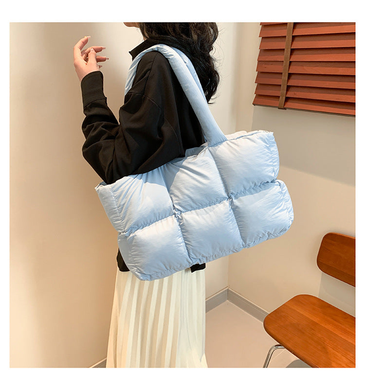 Women Tote Handbags Quilted Plaid Bag Retro Trendy Checkered Waterproof Shoulder Bag Solid Color Winter Soft Large Capacity Bags